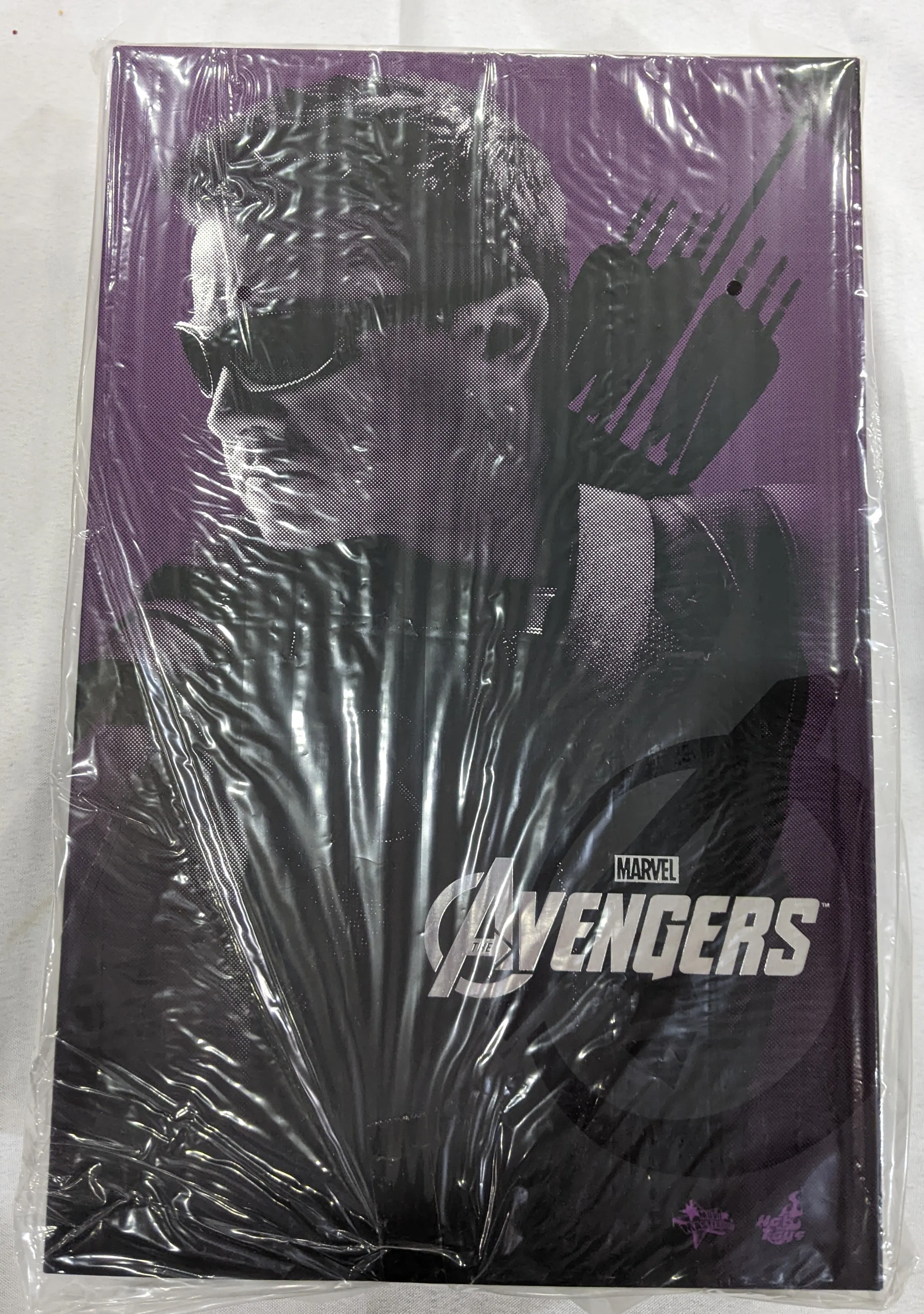 Hot Toys 1/6 The Avengers Hawkeye Sixth Scale Figure MMS172