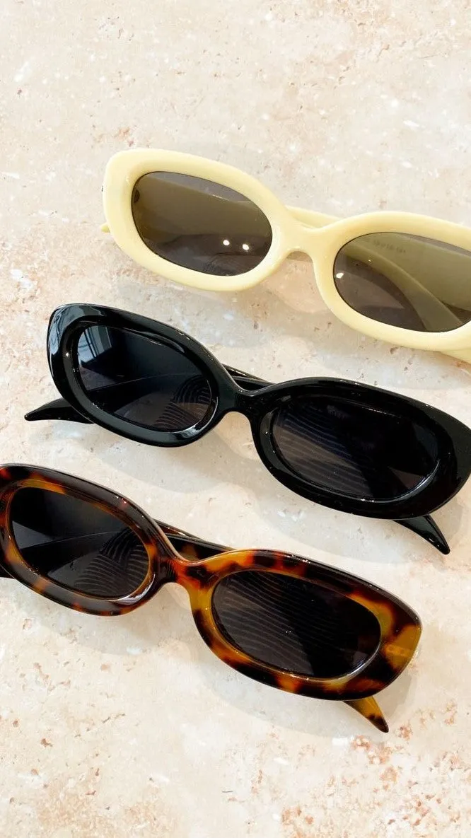 Paula Sunglasses - Black