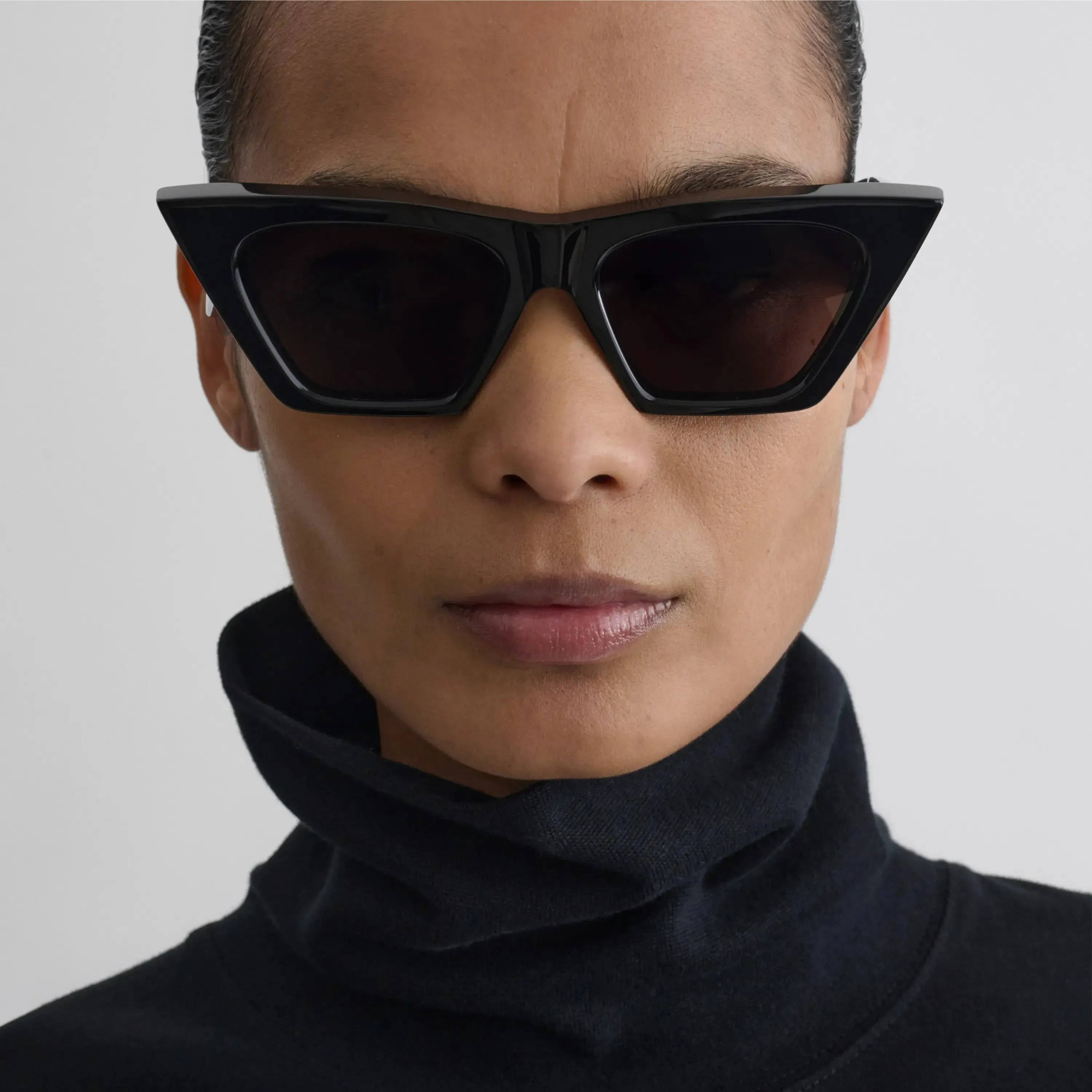 PEAK SUNGLASSES | black acetate