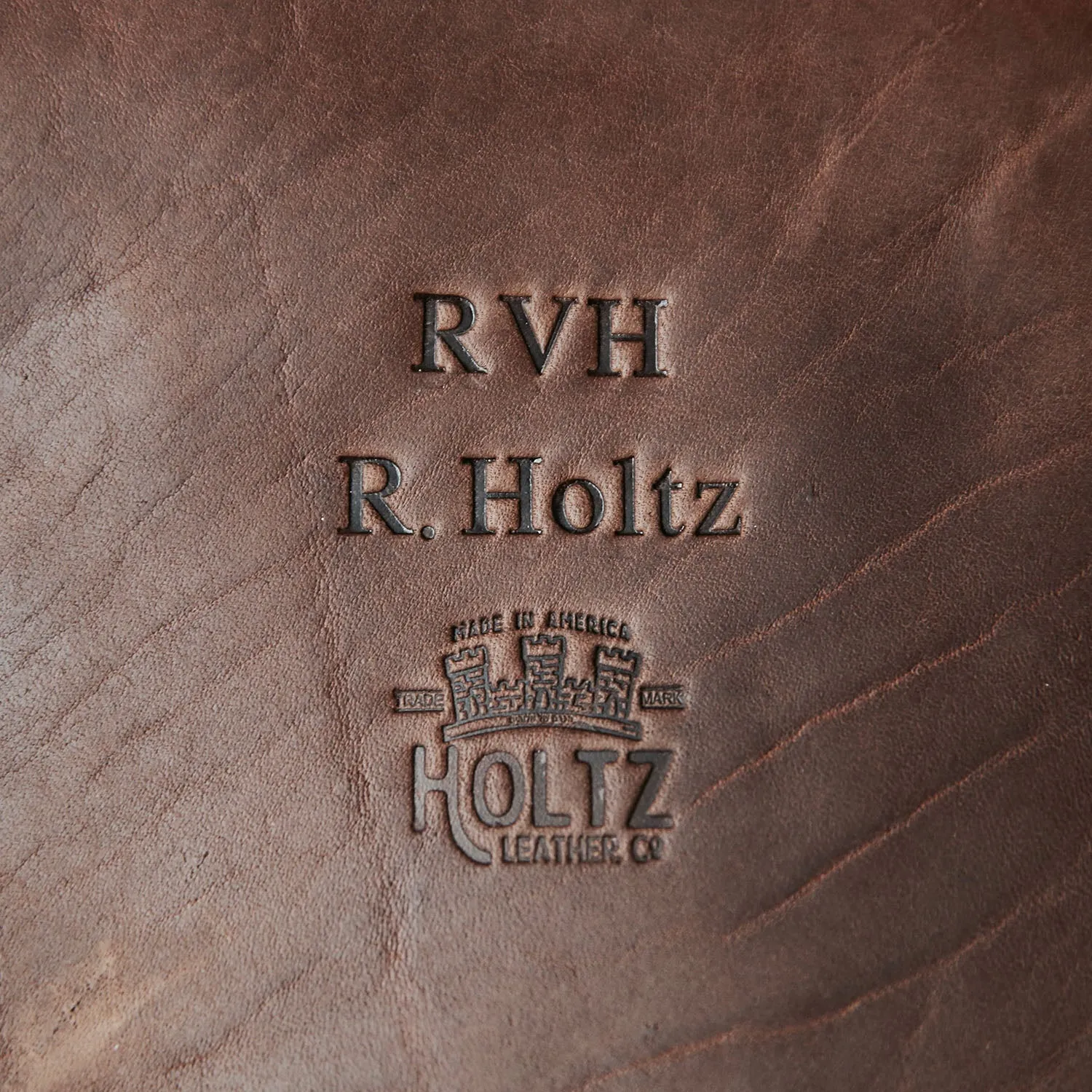 The Aviator Personalized Fine Leather Sunglass Case